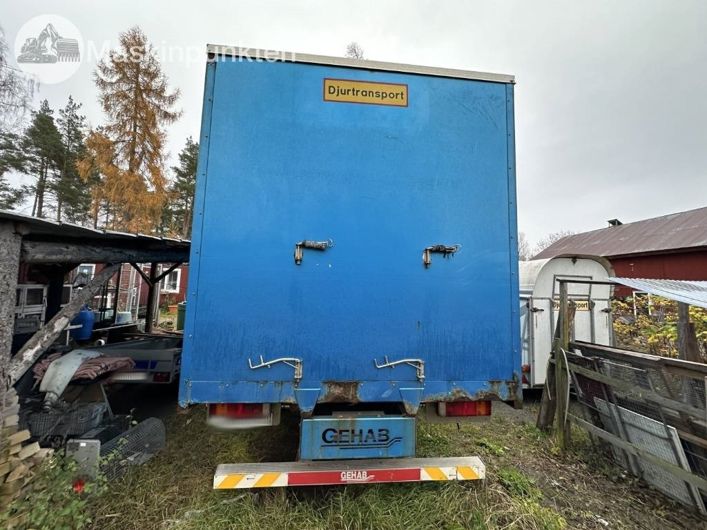 Volvo FH 12 - Tiertransporter LKW: das Bild 5 Volvo FH 12 - Tiertransporter LKW: das Bild 5