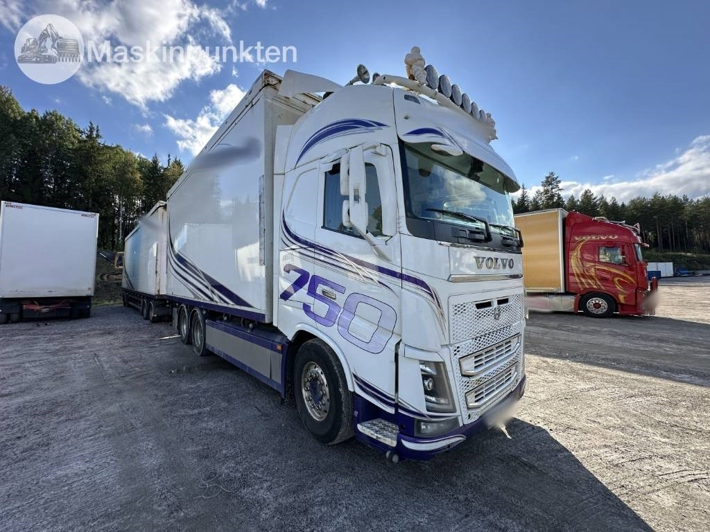 Volvo FH 16 750 - Koffer LKW: das Bild 4 Volvo FH 16 750 - Koffer LKW: das Bild 4