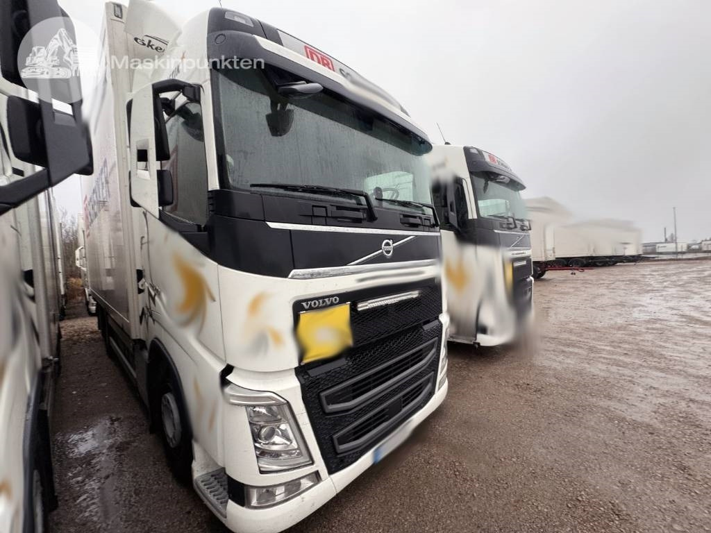 Volvo FH 500 - Koffer LKW: das Bild 2 Volvo FH 500 - Koffer LKW: das Bild 2