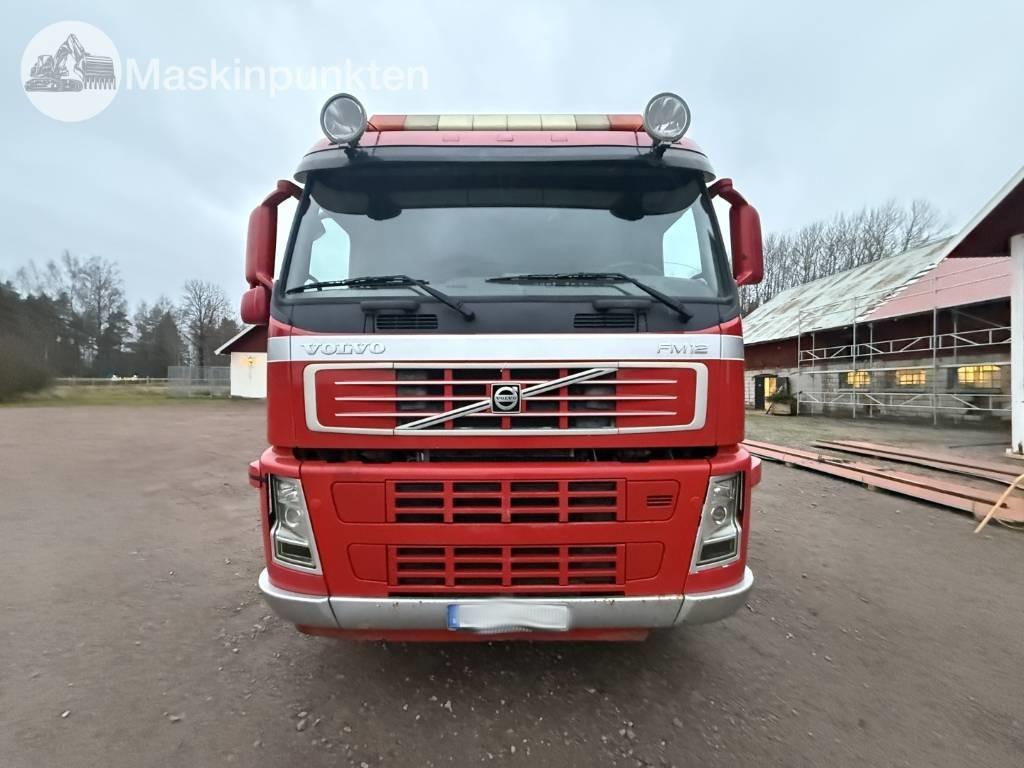 Volvo FM 12 - Abrollkipper: das Bild 2 Volvo FM 12 - Abrollkipper: das Bild 2