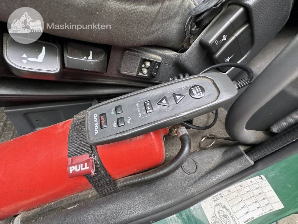 Koffer LKW Volvo FM 9 300: das Bild 12