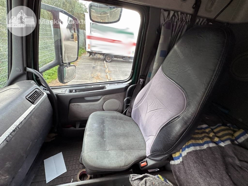 Koffer LKW Volvo FM 9 300: das Bild 35