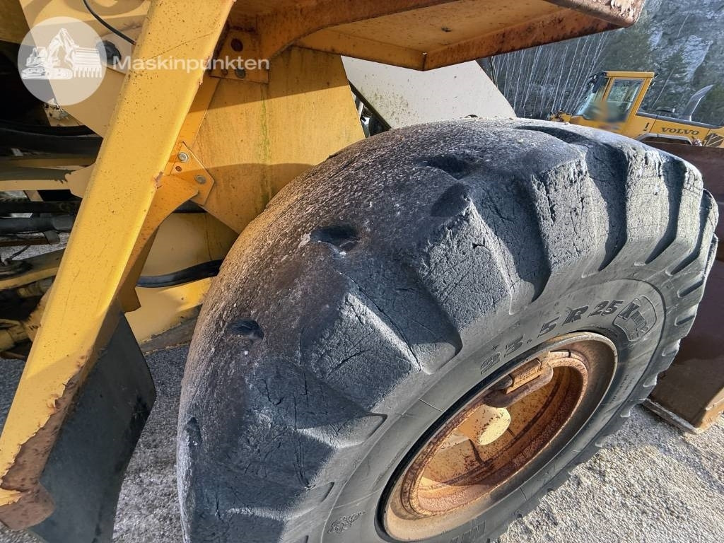 Radlader Volvo L 120 C: das Bild 43