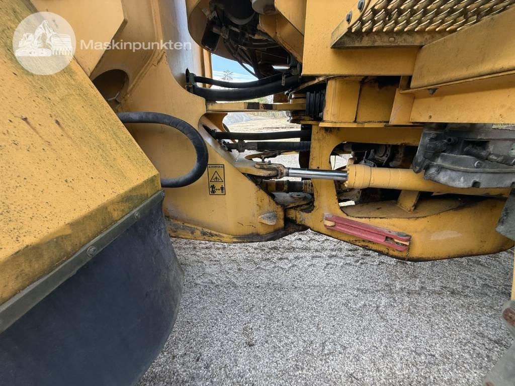 Radlader Volvo L 120 C: das Bild 24