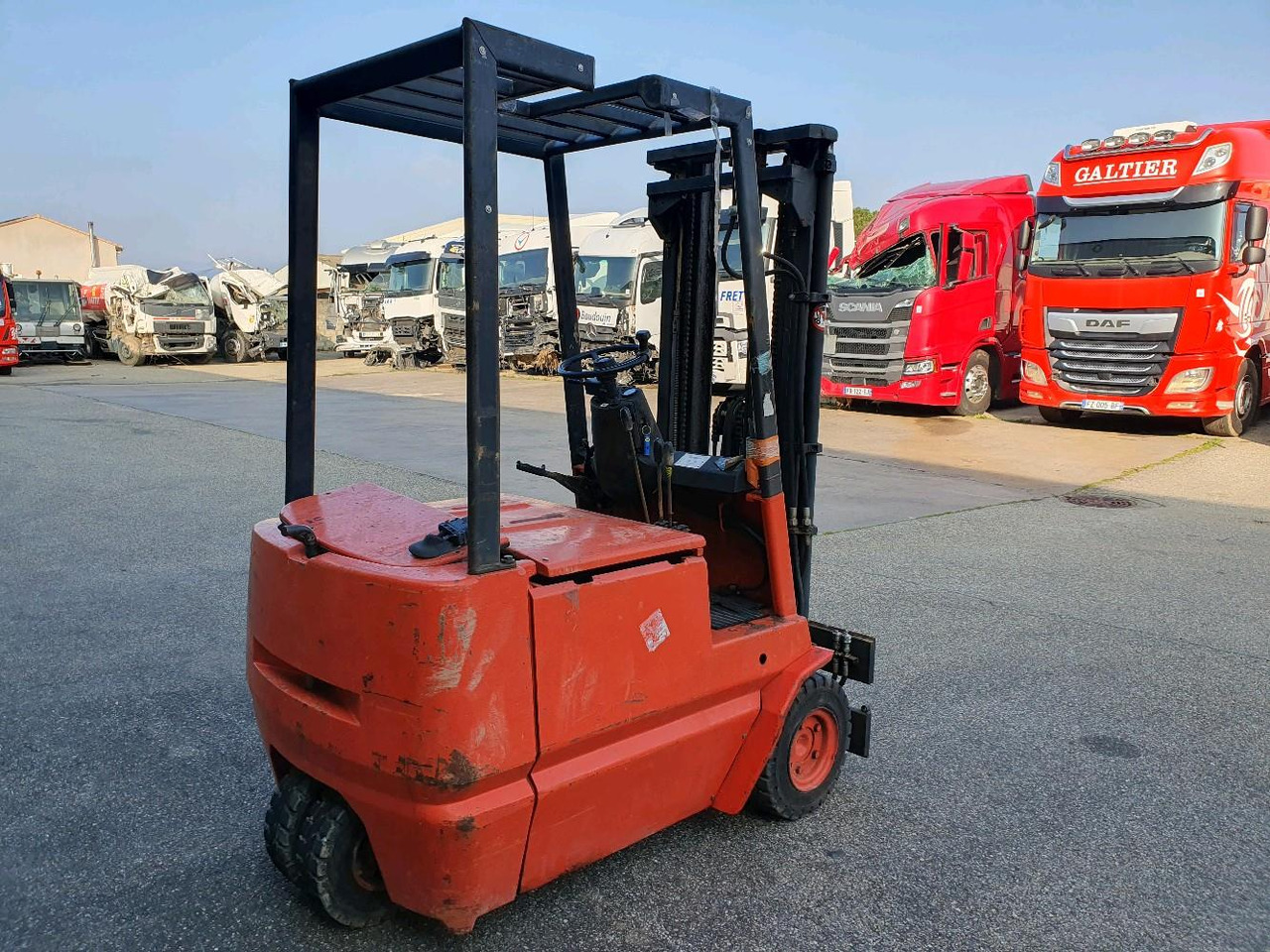 FENWICK LINDE CHARIOT ELEVATEUR - Gabelstapler: das Bild 4 FENWICK LINDE CHARIOT ELEVATEUR - Gabelstapler: das Bild 4