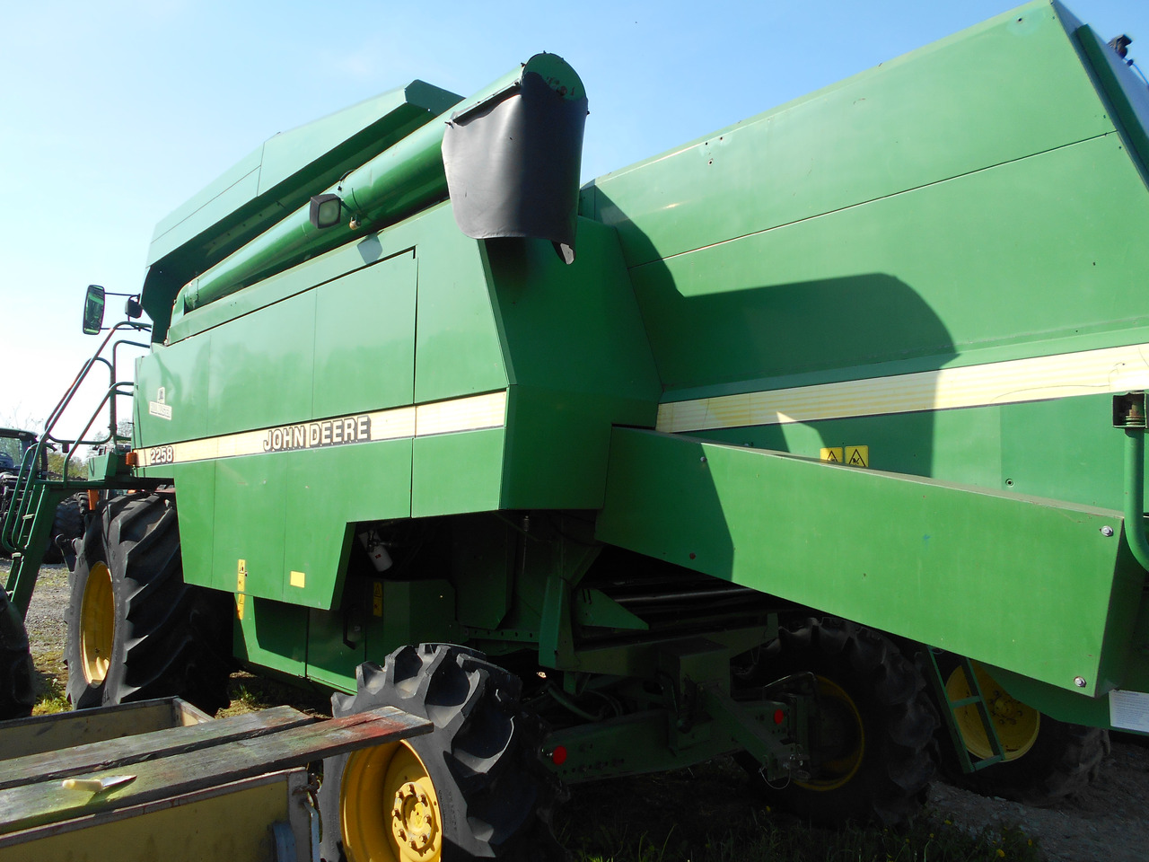 Kombajn do zboża John deer 2258 - Erntemaschine: das Bild 3 Kombajn do zboża John deer 2258 - Erntemaschine: das Bild 3
