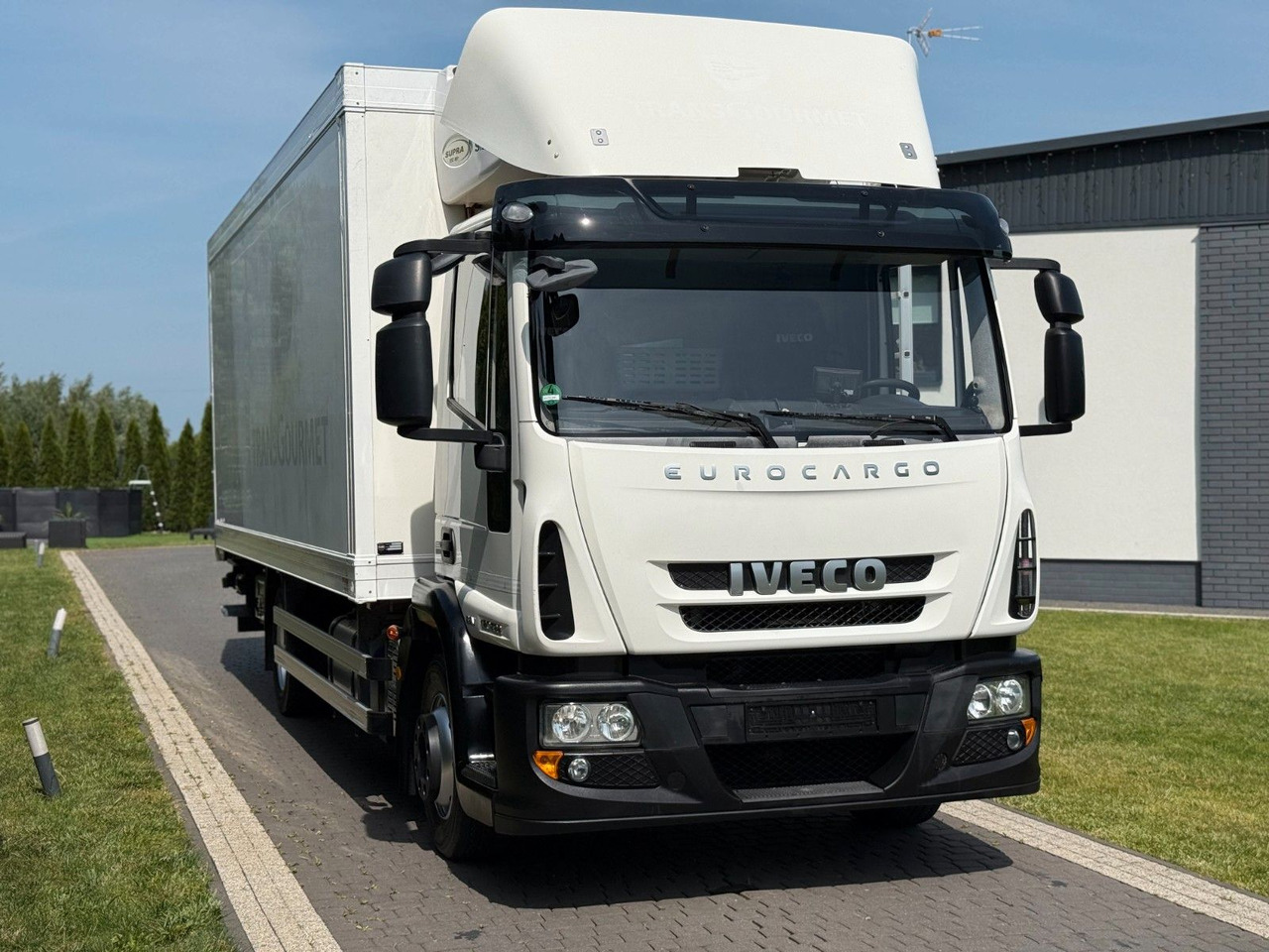 Iveco EUROCARGO 12T E22 CARRIER SUPRA 850 MT - Kühlkoffer LKW: das Bild 3 Iveco EUROCARGO 12T E22 CARRIER SUPRA 850 MT - Kühlkoffer LKW: das Bild 3