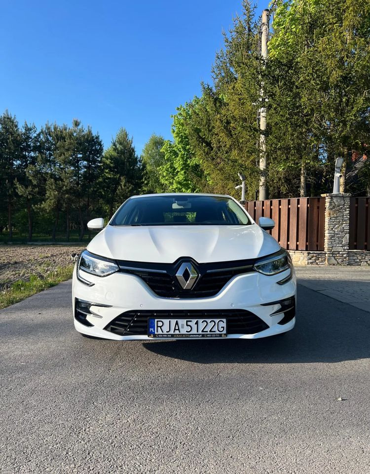 Renault Megane 1.5 Blue dCi Business - PKW: das Bild 2 Renault Megane 1.5 Blue dCi Business - PKW: das Bild 2