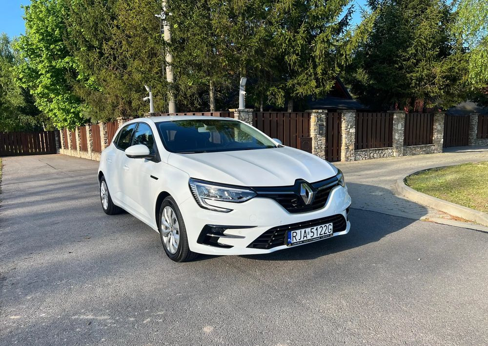 Renault Megane 1.5 Blue dCi Business - PKW: das Bild 1 Renault Megane 1.5 Blue dCi Business - PKW: das Bild 1