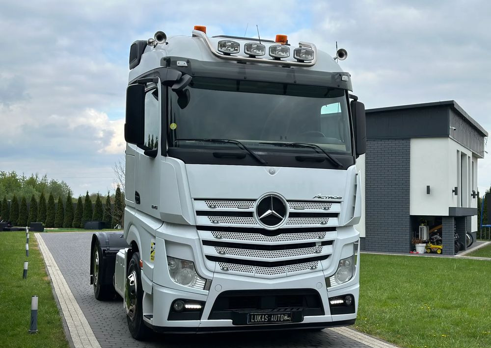 Mercedes-Benz ACTROS 1845 AUTOMAT LODÓWKA - Sattelzugmaschine: das Bild 1 Mercedes-Benz ACTROS 1845 AUTOMAT LODÓWKA - Sattelzugmaschine: das Bild 1
