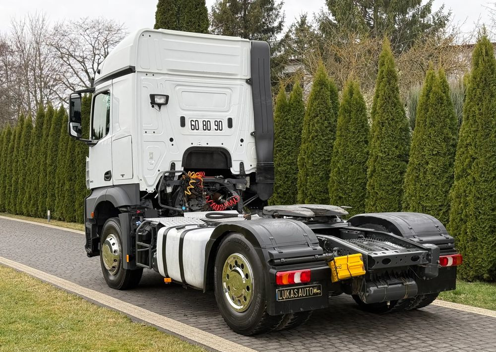 Mercedes-Benz AROCS 1843 HYDRAULIKA - Sattelzugmaschine: das Bild 5 Mercedes-Benz AROCS 1843 HYDRAULIKA - Sattelzugmaschine: das Bild 5