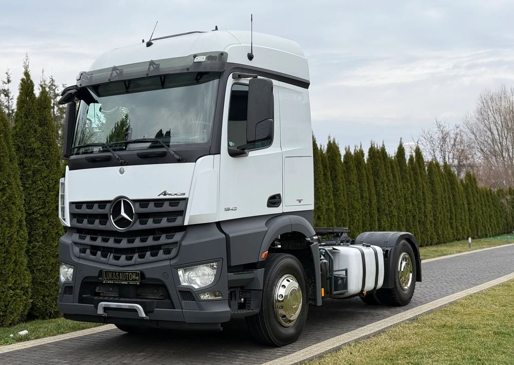Mercedes-Benz AROCS 1843 HYDRAULIKA - Sattelzugmaschine: das Bild 1 Mercedes-Benz AROCS 1843 HYDRAULIKA - Sattelzugmaschine: das Bild 1