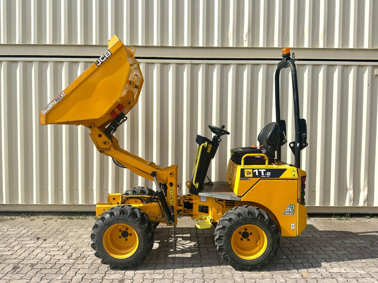 JCB 1T-2 High Tip Dumper, 811 Bh, 1.000 KG - Mini-Kipper: das Bild 1 JCB 1T-2 High Tip Dumper, 811 Bh, 1.000 KG - Mini-Kipper: das Bild 1