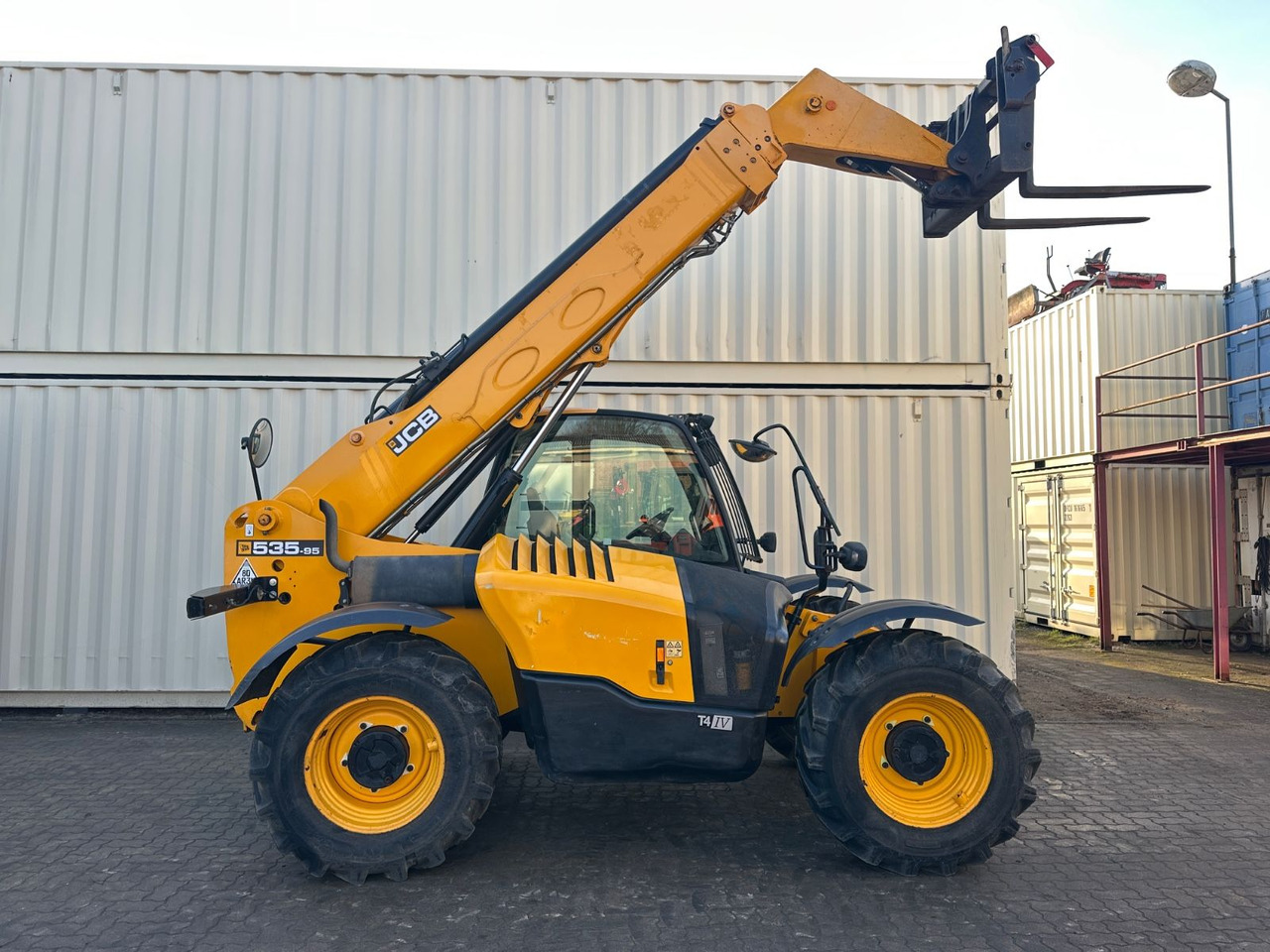 JCB 535-95 / 2017 BJ / 2.845 H / 9.5 Meter - Teleskoplader: das Bild 5 JCB 535-95 / 2017 BJ / 2.845 H / 9.5 Meter - Teleskoplader: das Bild 5
