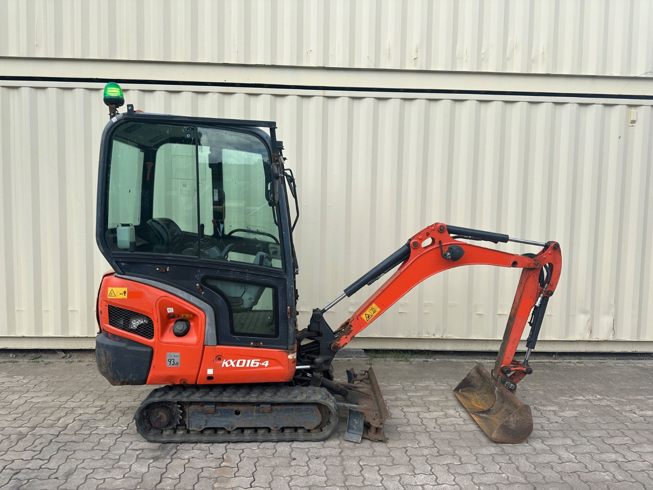 Kubota KX016-4 / Verbr. Laufwerk / BJ 2017 - Minibagger: das Bild 5 Kubota KX016-4 / Verbr. Laufwerk / BJ 2017 - Minibagger: das Bild 5