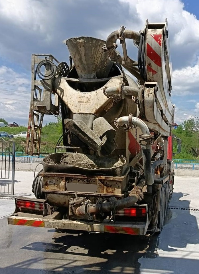 IVECO TRAKKER 450 COIME 35 - Betonpumpe: das Bild 5 IVECO TRAKKER 450 COIME 35 - Betonpumpe: das Bild 5
