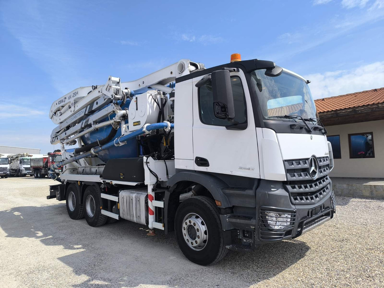 MERCEDES-BENZ AROCS 3342 CIFA MK25H - Fahrmischerbetonpumpe: das Bild 1 MERCEDES-BENZ AROCS 3342 CIFA MK25H - Fahrmischerbetonpumpe: das Bild 1