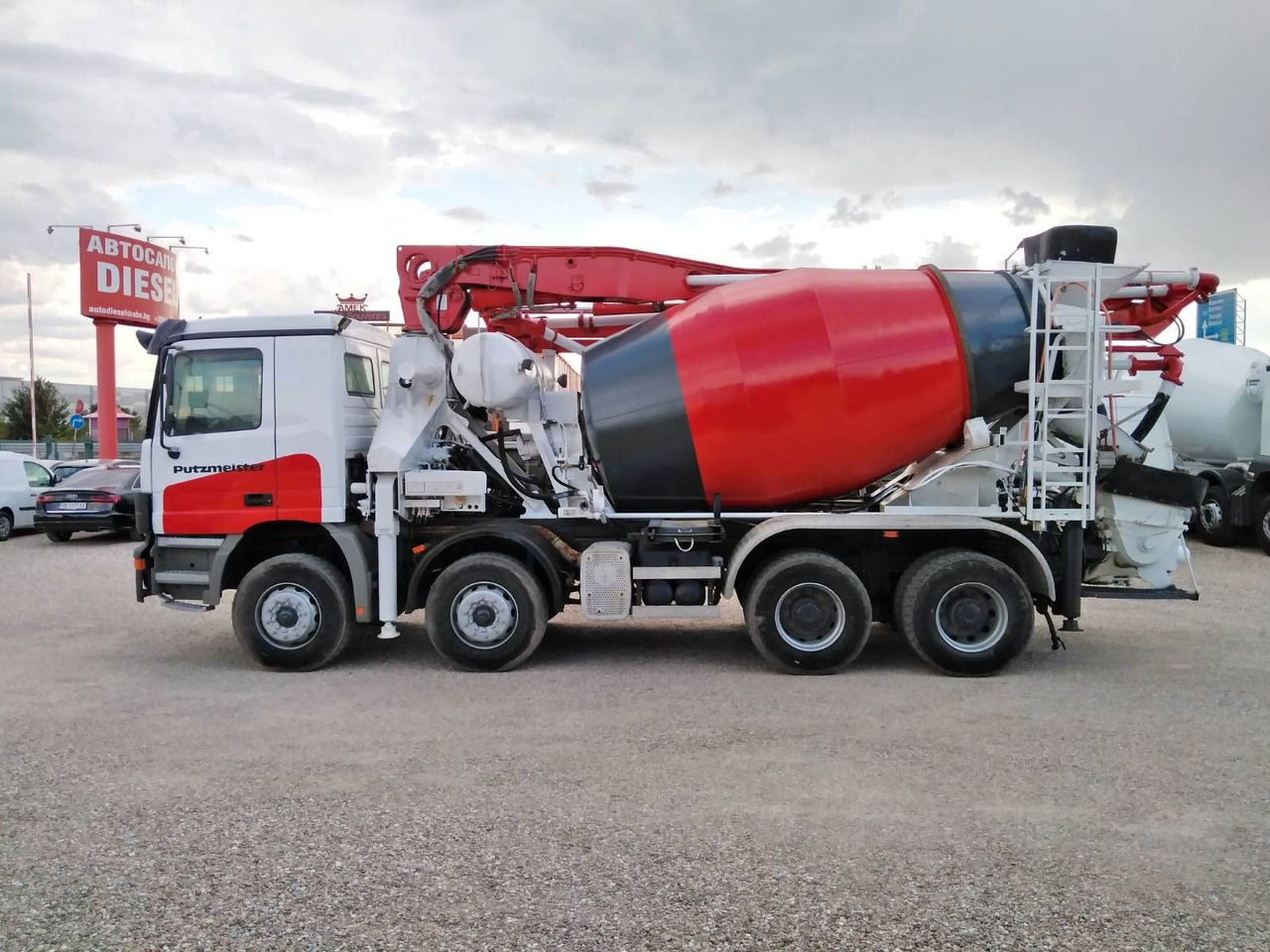 Mercedes-Benz ACTROS 3240 Putzmeister 26.67S - Fahrmischerbetonpumpe: das Bild 4 Mercedes-Benz ACTROS 3240 Putzmeister 26.67S - Fahrmischerbetonpumpe: das Bild 4