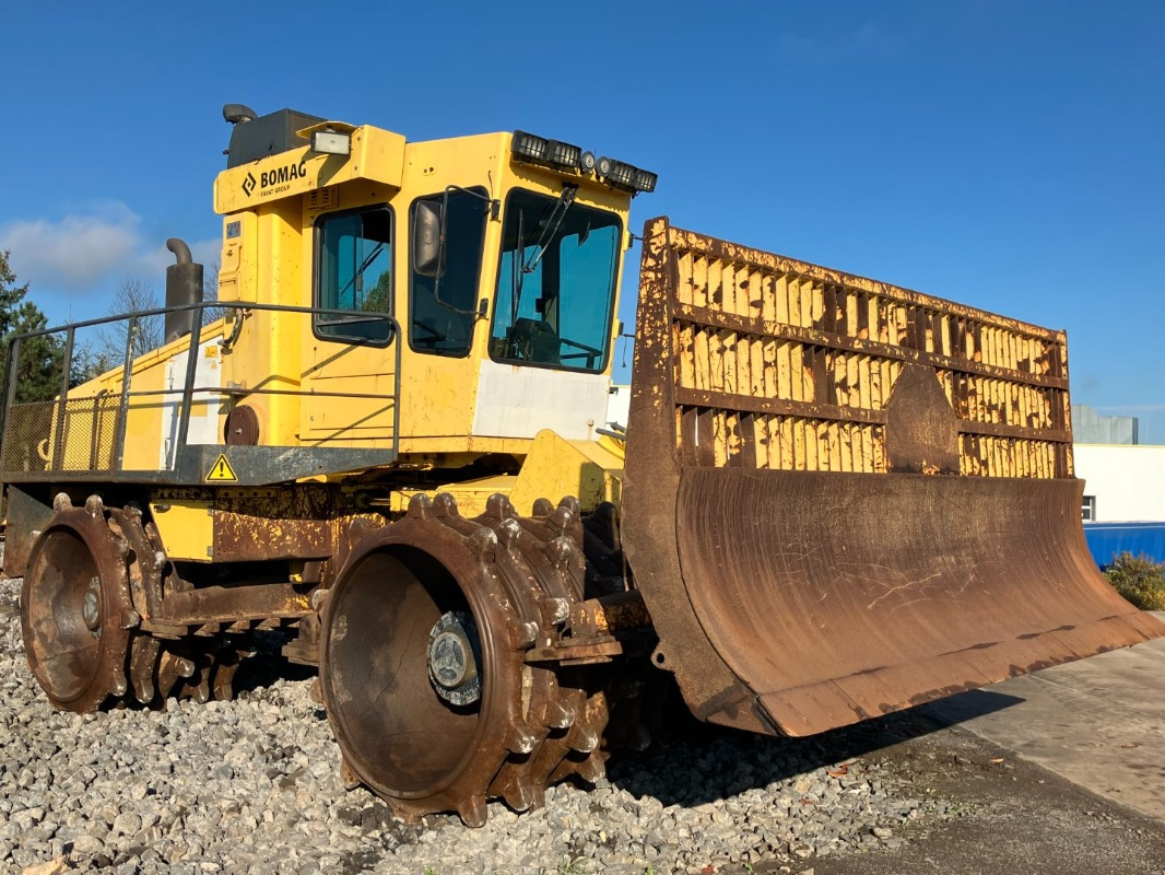 BOMAG DE BC 772 RB-2 Stage IIIa/Tier 3 - Walzenzug: das Bild 2 BOMAG DE BC 772 RB-2 Stage IIIa/Tier 3 - Walzenzug: das Bild 2