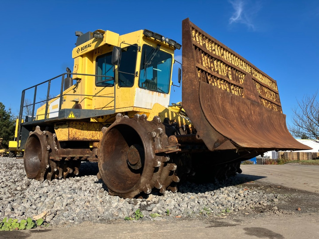 BOMAG DE BC 772 RB-2 Stage IIIa/Tier 3 - Walzenzug: das Bild 2 BOMAG DE BC 772 RB-2 Stage IIIa/Tier 3 - Walzenzug: das Bild 2