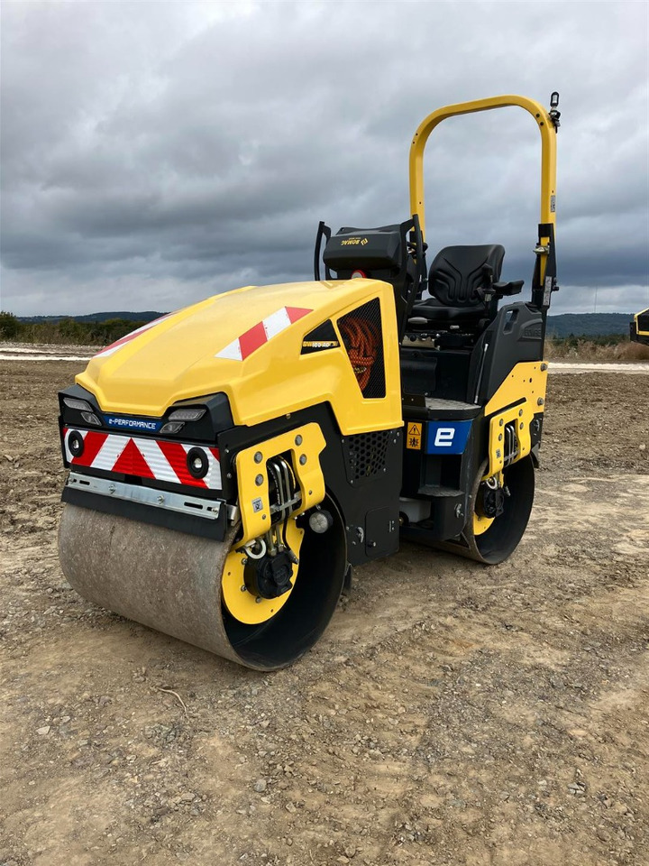 BOMAG DE BW 100 ADe-5 - Walzen: das Bild 1 BOMAG DE BW 100 ADe-5 - Walzen: das Bild 1