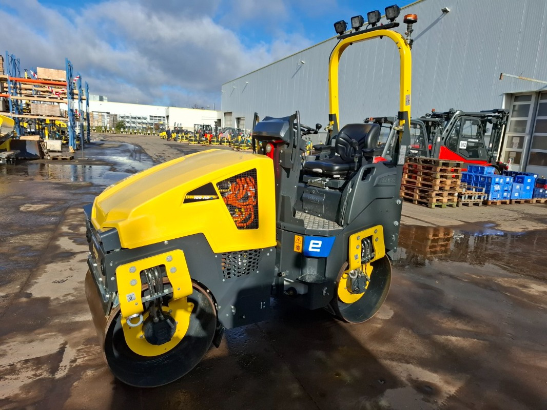 BOMAG DE BW 100 ADe-5 - Walzen: das Bild 1 BOMAG DE BW 100 ADe-5 - Walzen: das Bild 1