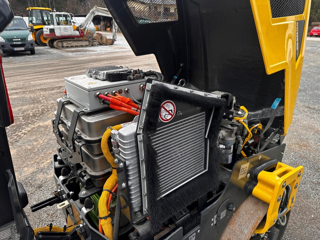 BOMAG DE BW 120 ADe-5 - Walzen: das Bild 4 BOMAG DE BW 120 ADe-5 - Walzen: das Bild 4