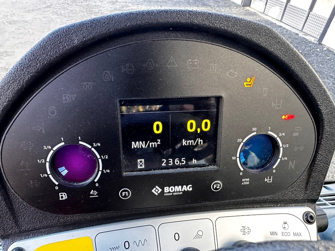 BOMAG DE BW 177 BVC-5 Stage V/Tier 4f - Walzenzug: das Bild 3 BOMAG DE BW 177 BVC-5 Stage V/Tier 4f - Walzenzug: das Bild 3