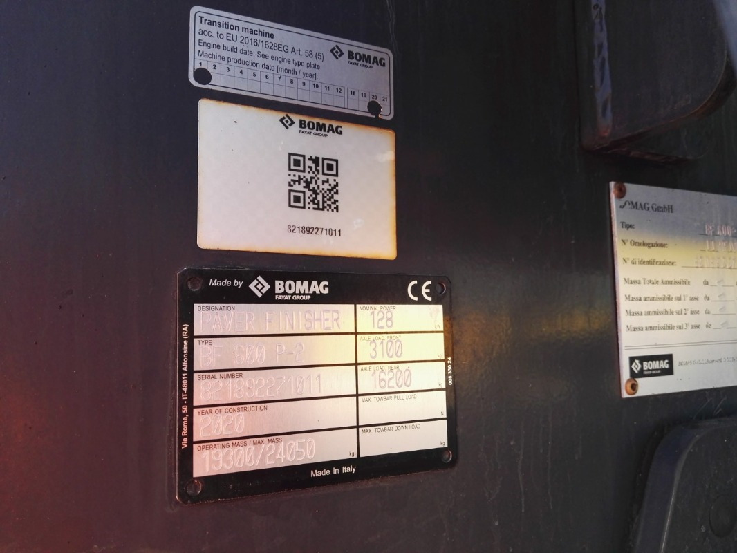 BOMAG IT BF 600 P-2 S500 Stage IV/Tier 4f - Asphaltfertiger/ Straßenfertiger: das Bild 2 BOMAG IT BF 600 P-2 S500 Stage IV/Tier 4f - Asphaltfertiger/ Straßenfertiger: das Bild 2