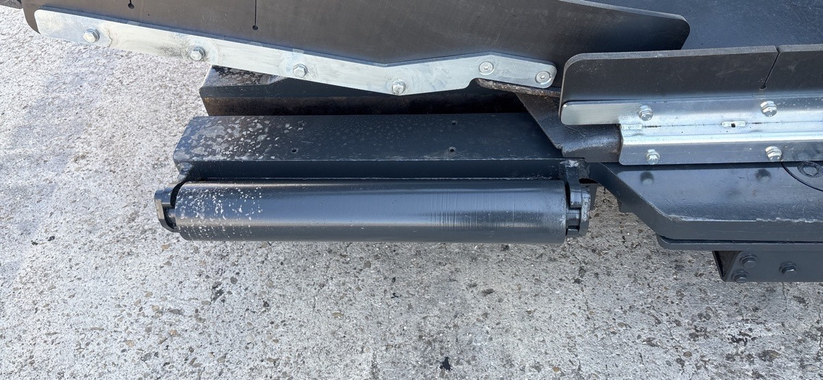 Asphaltfertiger/ Straßenfertiger BOMAG IT BF 600 P-2 S500 Stage IV/Tier 4f: das Bild 7 Asphaltfertiger/ Straßenfertiger BOMAG IT BF 600 P-2 S500 Stage IV/Tier 4f: das Bild 7