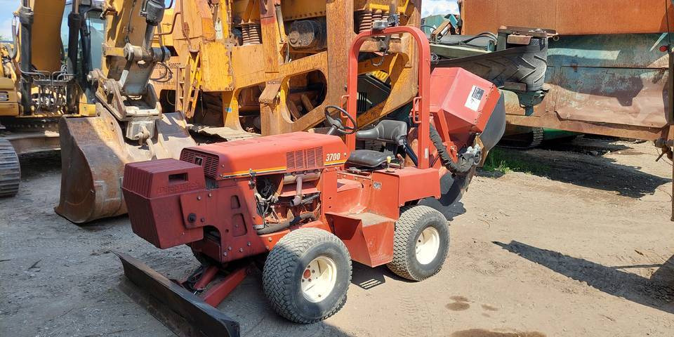 Koparka tarczowa Ditch Witch 3700DD łańcuchowa - Grabenbagger/ Grabenfräse: das Bild 2 Koparka tarczowa Ditch Witch 3700DD łańcuchowa - Grabenbagger/ Grabenfräse: das Bild 2