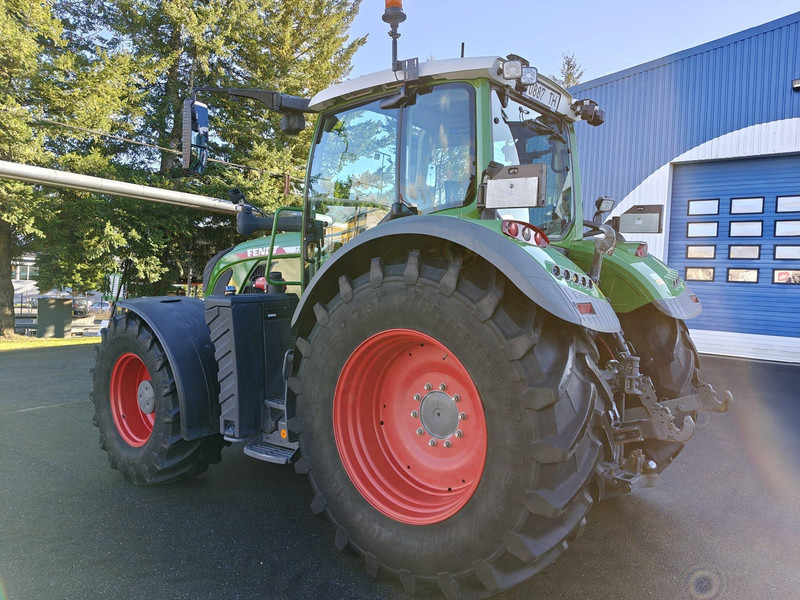 Fendt 724 Vario Profi plus - Traktor: das Bild 5 Fendt 724 Vario Profi plus - Traktor: das Bild 5