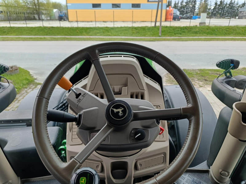 Traktor John Deere 6R 175: das Bild 17