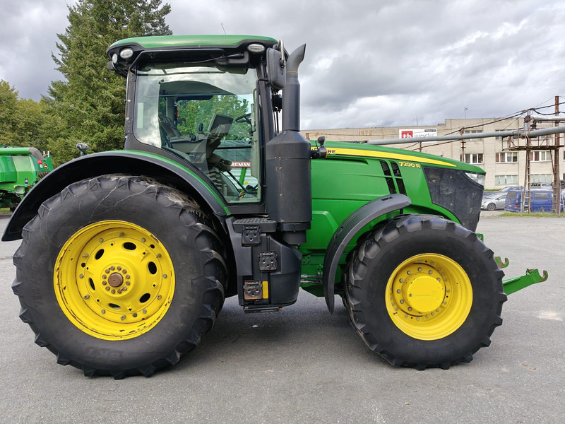 John Deere 7290R e23 - Traktor: das Bild 2 John Deere 7290R e23 - Traktor: das Bild 2