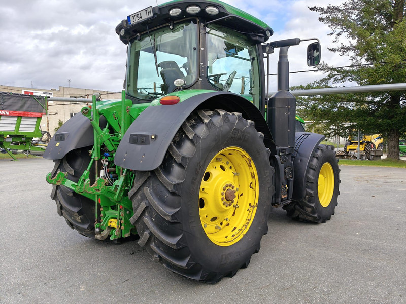 John Deere 7290R e23 - Traktor: das Bild 3 John Deere 7290R e23 - Traktor: das Bild 3