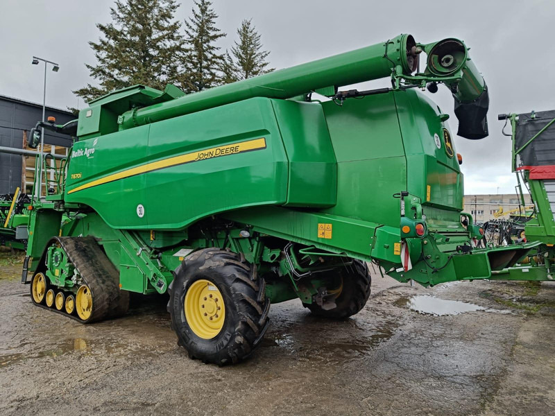 John Deere T670i - Mähdrescher: das Bild 3 John Deere T670i - Mähdrescher: das Bild 3