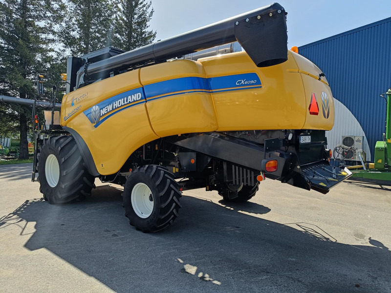 New Holland CX6090 - Mähdrescher: das Bild 5 New Holland CX6090 - Mähdrescher: das Bild 5