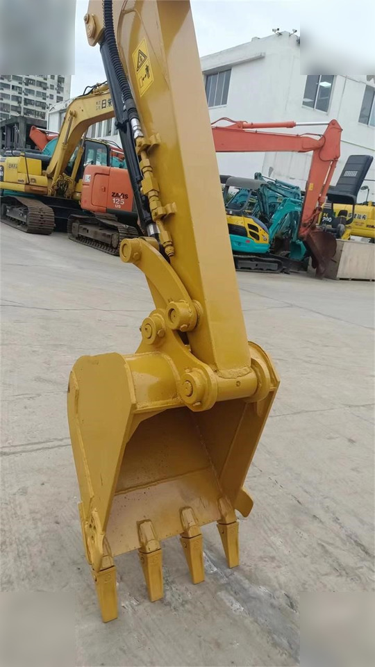 CATERPILLAR 304CR - Minibagger: das Bild 5 CATERPILLAR 304CR - Minibagger: das Bild 5