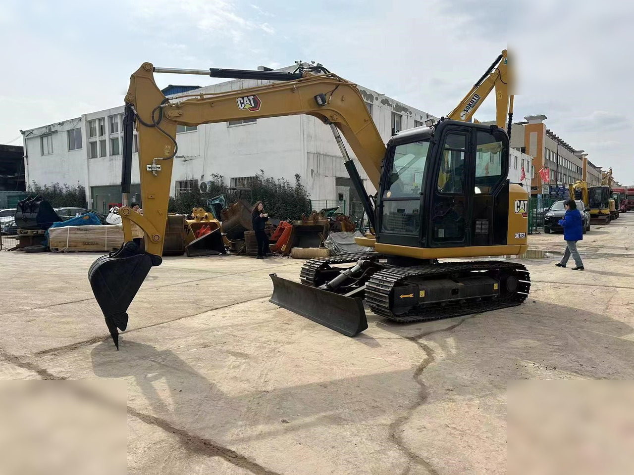 CATERPILLAR 307E2 - Kettenbagger: das Bild 1 CATERPILLAR 307E2 - Kettenbagger: das Bild 1