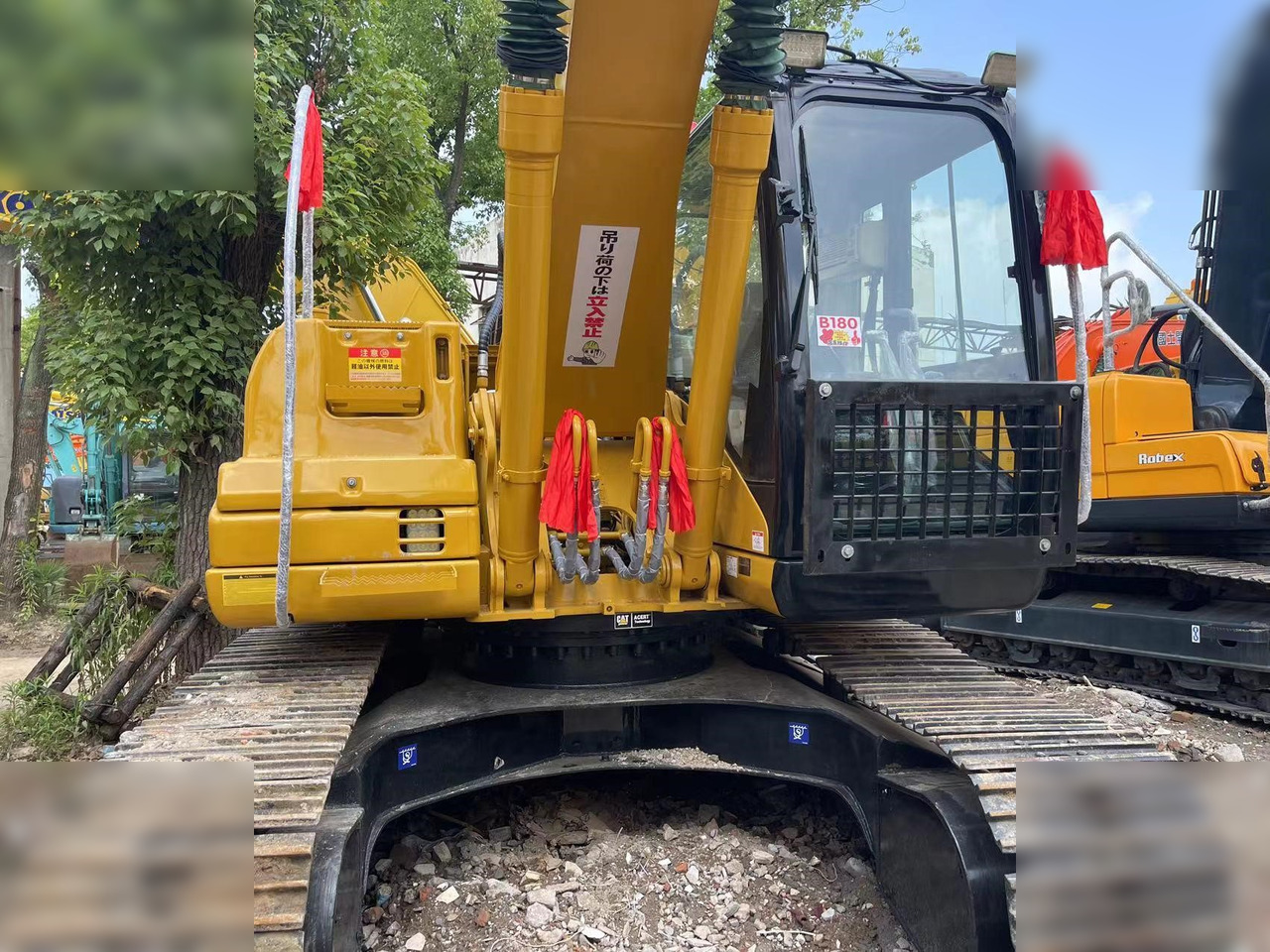 CATERPILLAR 320CL - Kettenbagger: das Bild 2 CATERPILLAR 320CL - Kettenbagger: das Bild 2