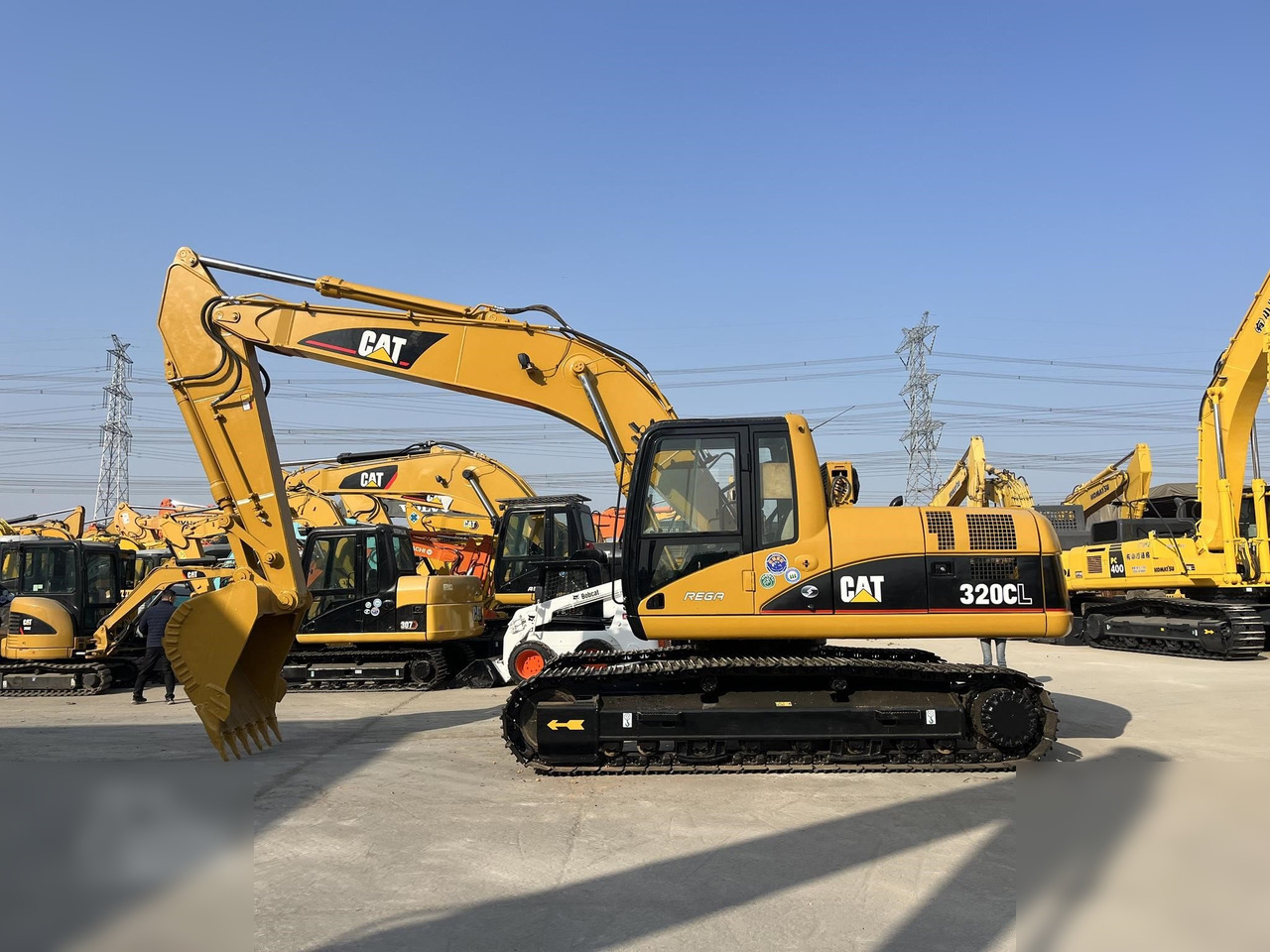 CATERPILLAR 320CL - Kettenbagger: das Bild 1 CATERPILLAR 320CL - Kettenbagger: das Bild 1