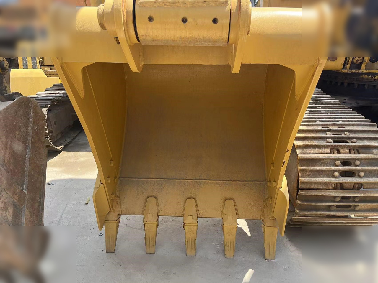 CATERPILLAR 320D - Kettenbagger: das Bild 3 CATERPILLAR 320D - Kettenbagger: das Bild 3