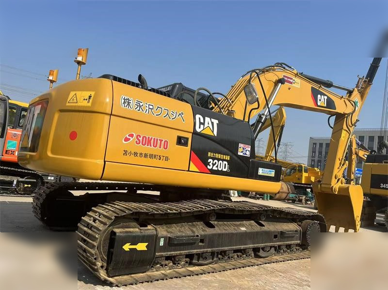 CATERPILLAR 320DL - Kettenbagger: das Bild 2 CATERPILLAR 320DL - Kettenbagger: das Bild 2