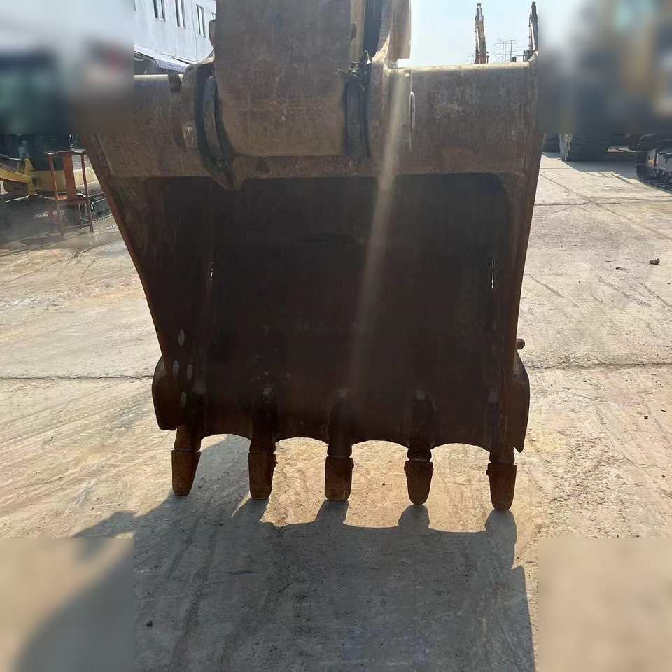 CATERPILLAR 320GC - Kettenbagger: das Bild 5 CATERPILLAR 320GC - Kettenbagger: das Bild 5