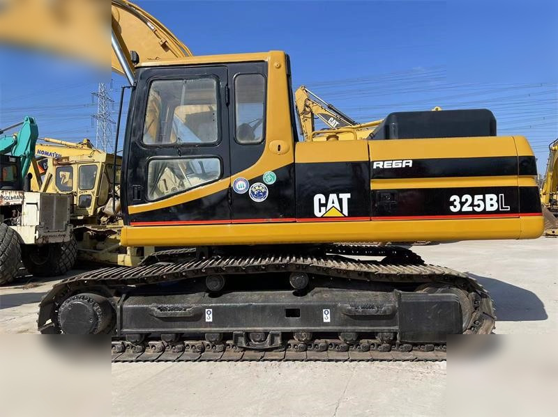 CATERPILLAR 325BL - Kettenbagger: das Bild 2 CATERPILLAR 325BL - Kettenbagger: das Bild 2