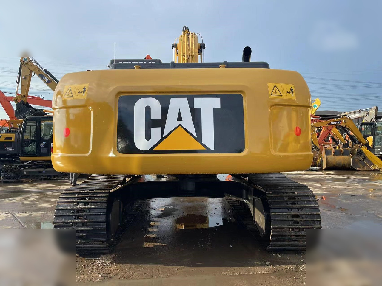 CATERPILLAR 330D - Kettenbagger: das Bild 3 CATERPILLAR 330D - Kettenbagger: das Bild 3