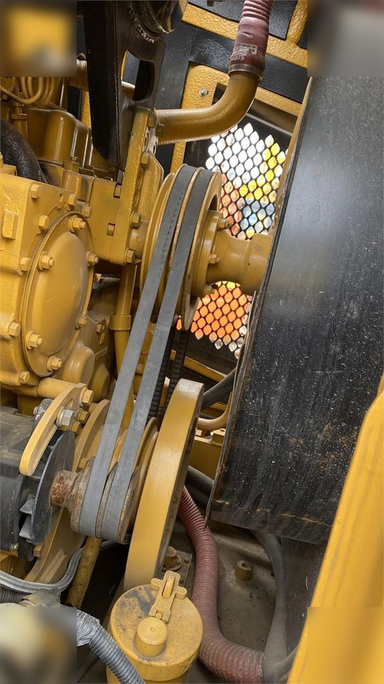 CATERPILLAR 966G - Radlader: das Bild 4 CATERPILLAR 966G - Radlader: das Bild 4