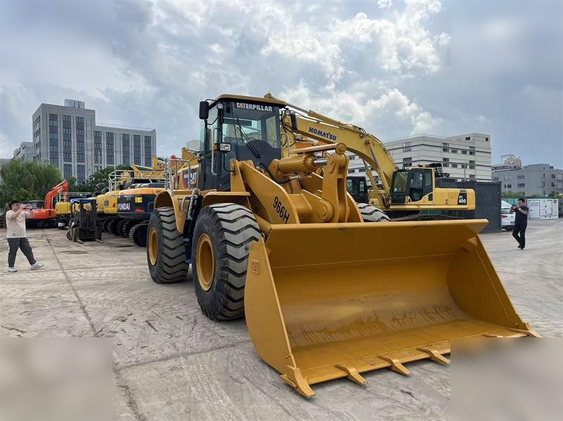 CATERPILLAR 966H - Radlader: das Bild 3 CATERPILLAR 966H - Radlader: das Bild 3