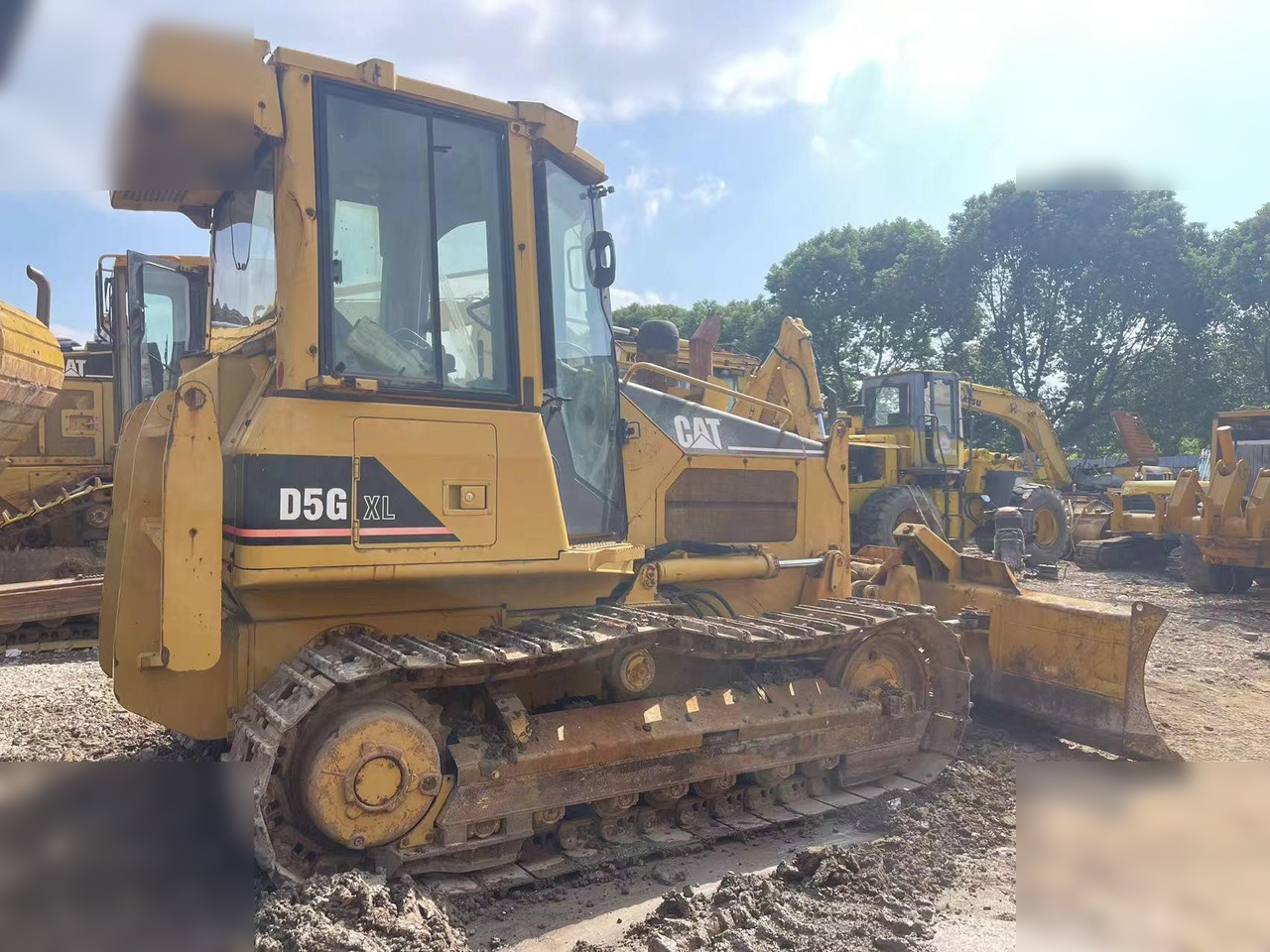 CATERPILLAR D5G XL - Bulldozer: das Bild 5 CATERPILLAR D5G XL - Bulldozer: das Bild 5