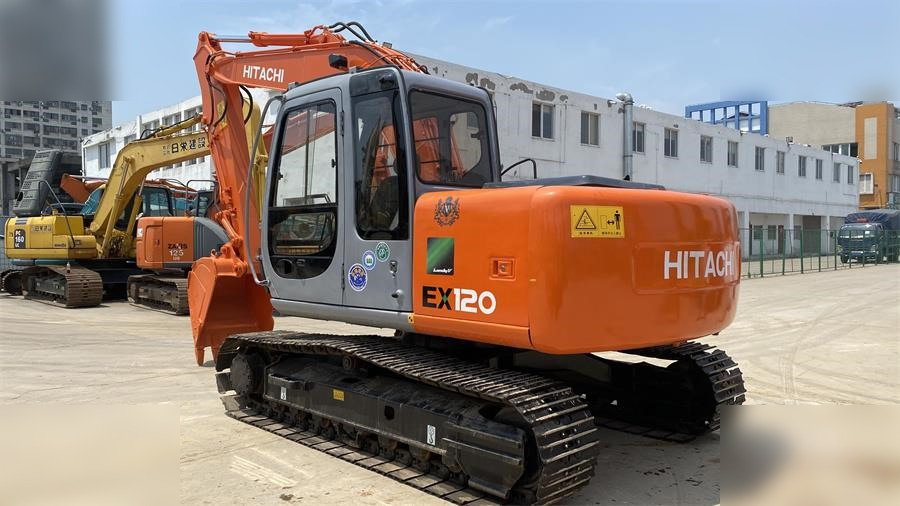 HITACHI EX120 - Kettenbagger: das Bild 4 HITACHI EX120 - Kettenbagger: das Bild 4